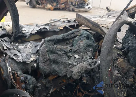 2022 Toyota Camry Le из США, поврежденный, VIN 4T1C11AK6NU664542